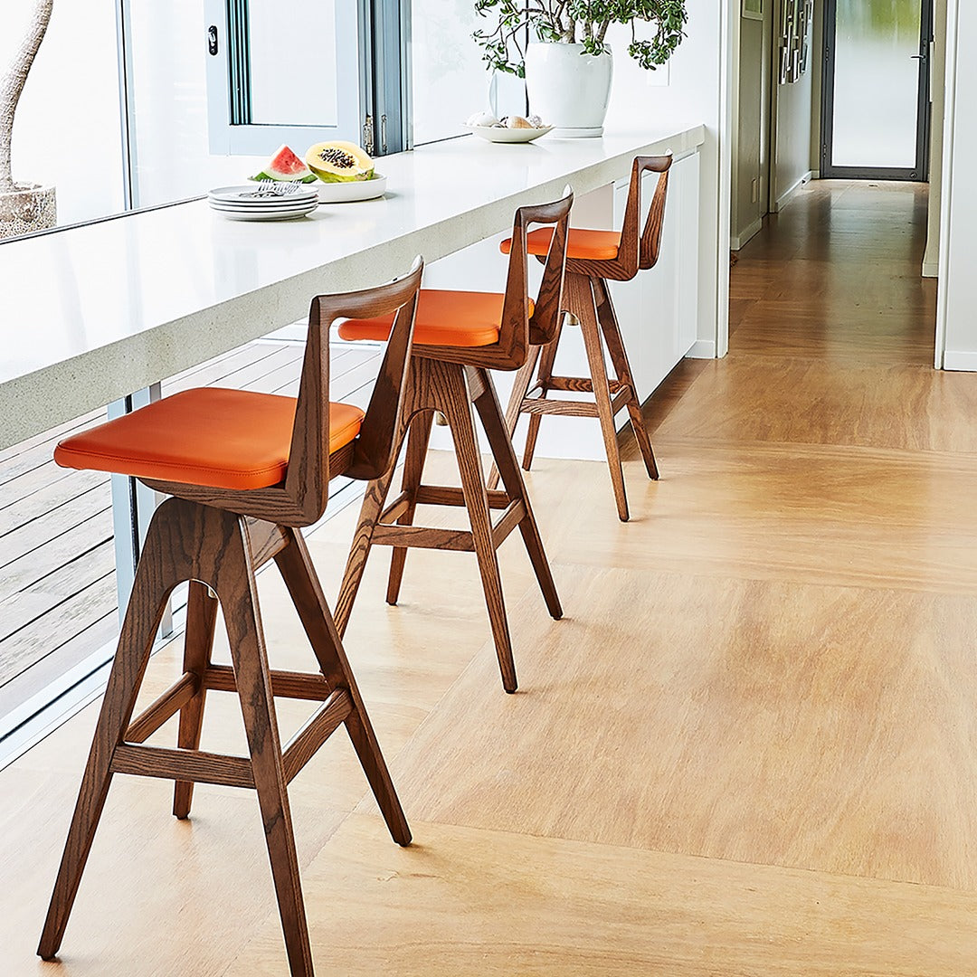 Iconic Mid-century Modern Bar Stools in 2023 | TH Brown