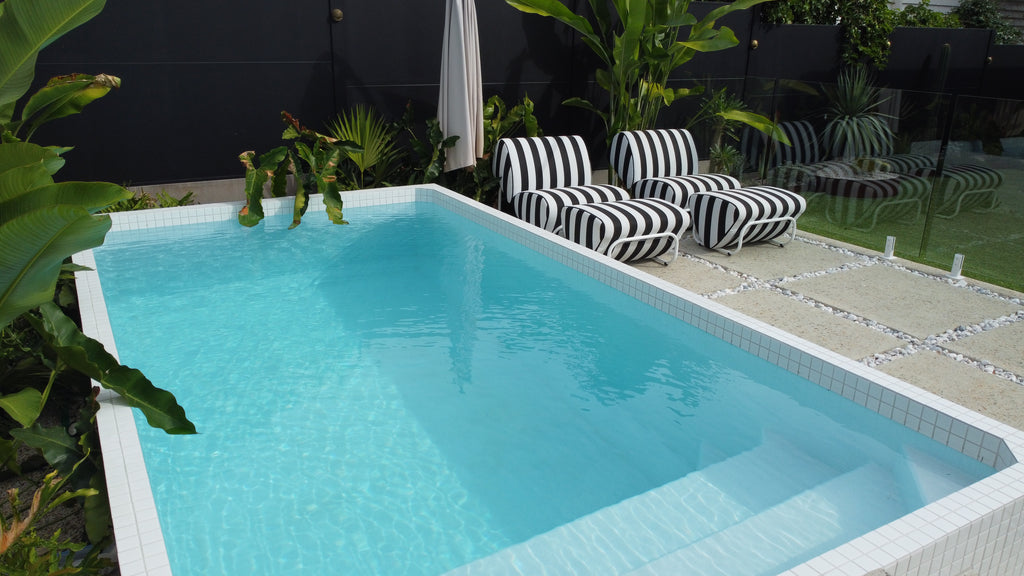 Outdoor Trend Module Lounge & Footstool set