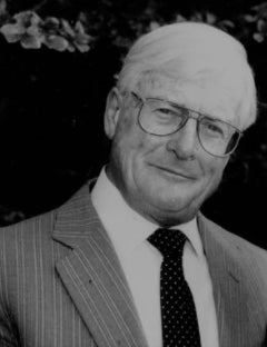 Peter Brown - Designer (1924 - 2012)