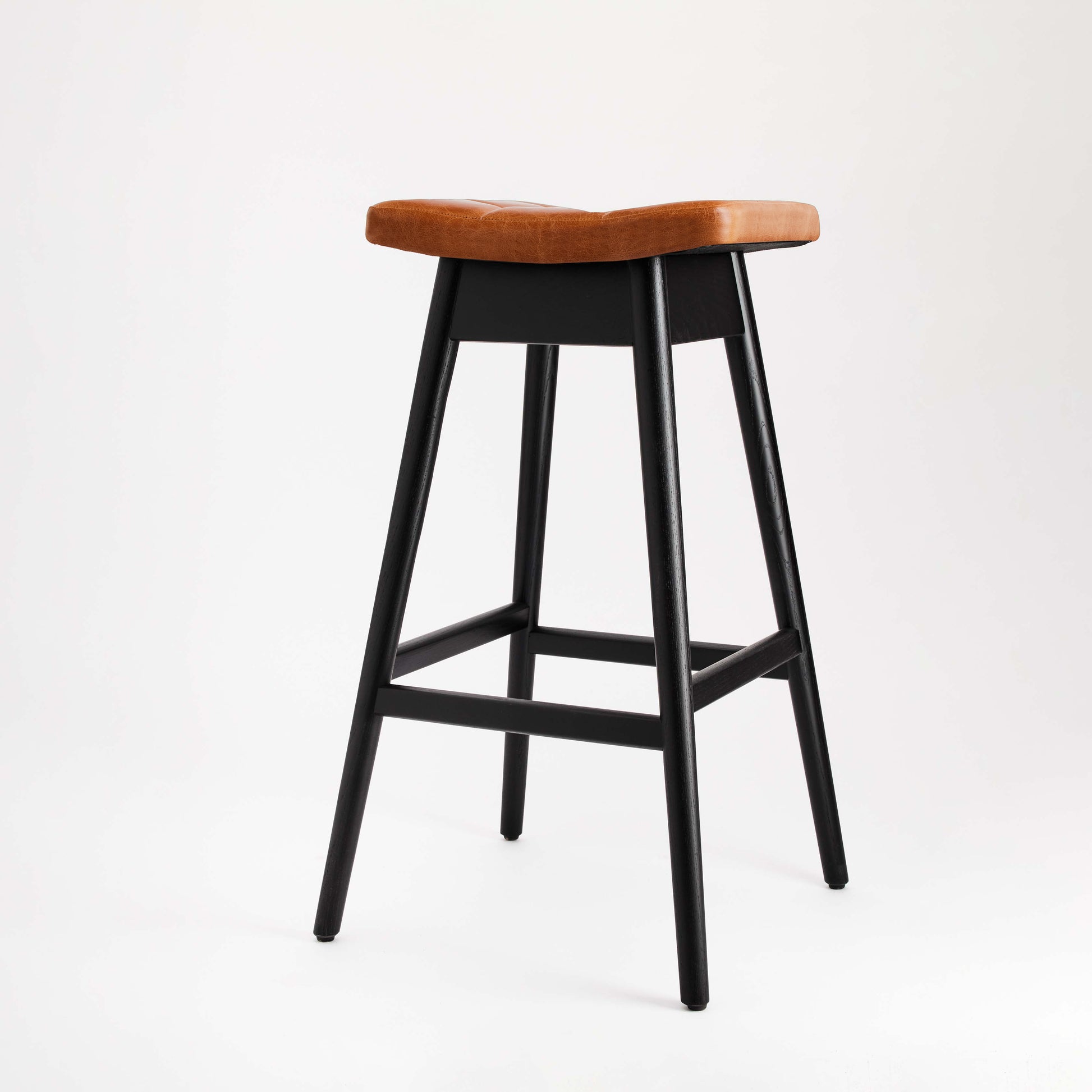 TH Brown Martelle Bar Stool in Oak Brown with Matt Black frame, blending warm natural tones and bold contrast for refined modern Australian living.