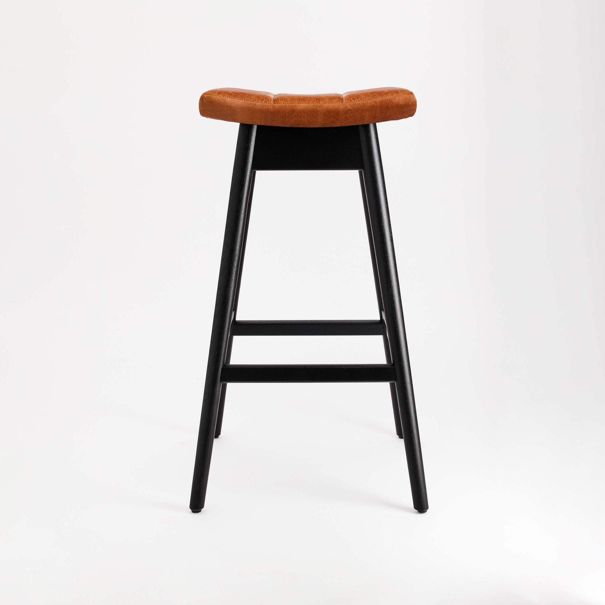 TH Brown Martelle Bar Stool in Oak Brown with Matt Black frame, blending warm natural tones and bold contrast for refined modern Australian living.